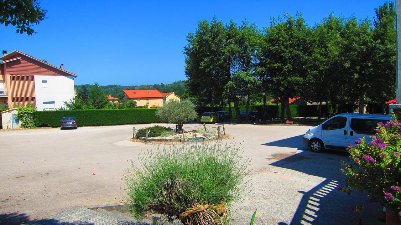 Hotel Os Caracoles Pereiro de Aguiar Dış mekan fotoğraf