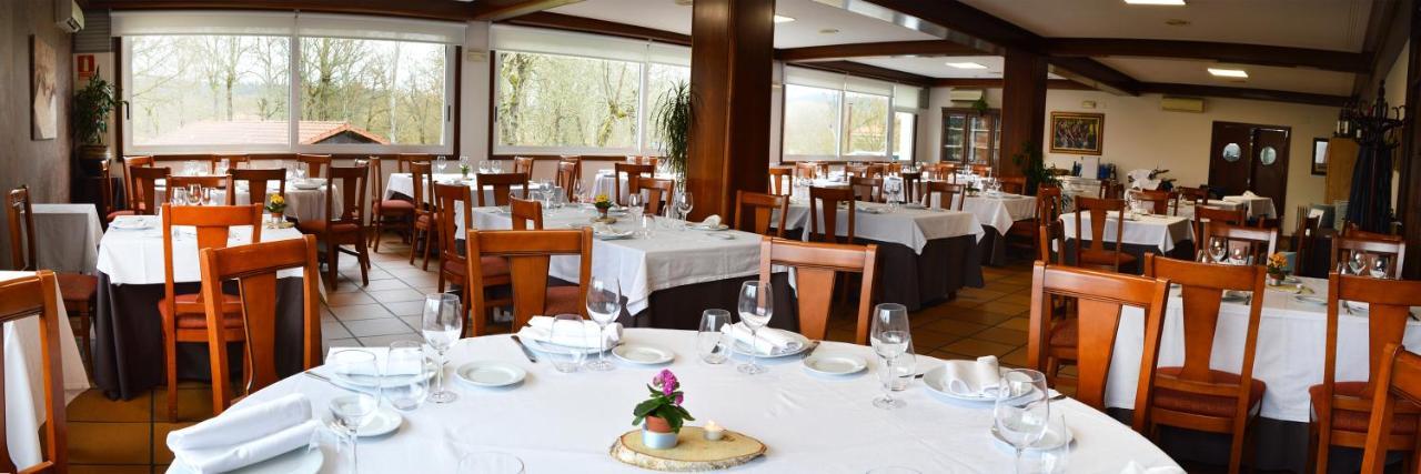 Hotel Os Caracoles Pereiro de Aguiar Dış mekan fotoğraf